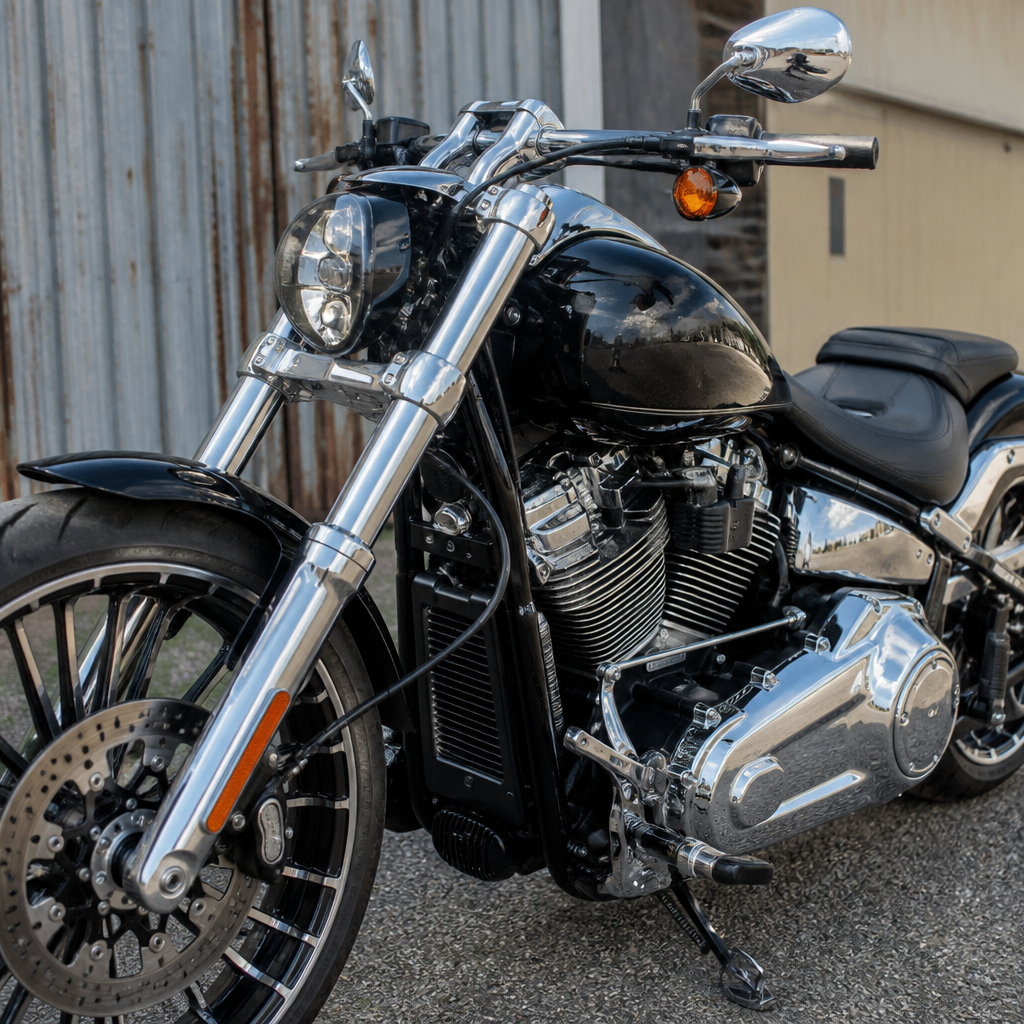 Buying a Used 2025 Breakout 117: What to Look for in Chrome Pitting and Wear